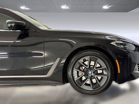 Used 2023 BMW i4 eDrive35 w/ Premium Package RWD image 34