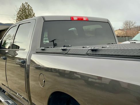 Used 2024 RAM 2500 Tradesman w/ Chrome Appearance Group image 13