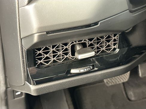 Used 2024 Honda Accord EX-L image 17