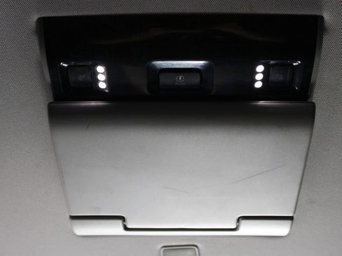 Used 2017 Cadillac Escalade ESV Premium Luxury w/ LPO, Radiant Package image 44