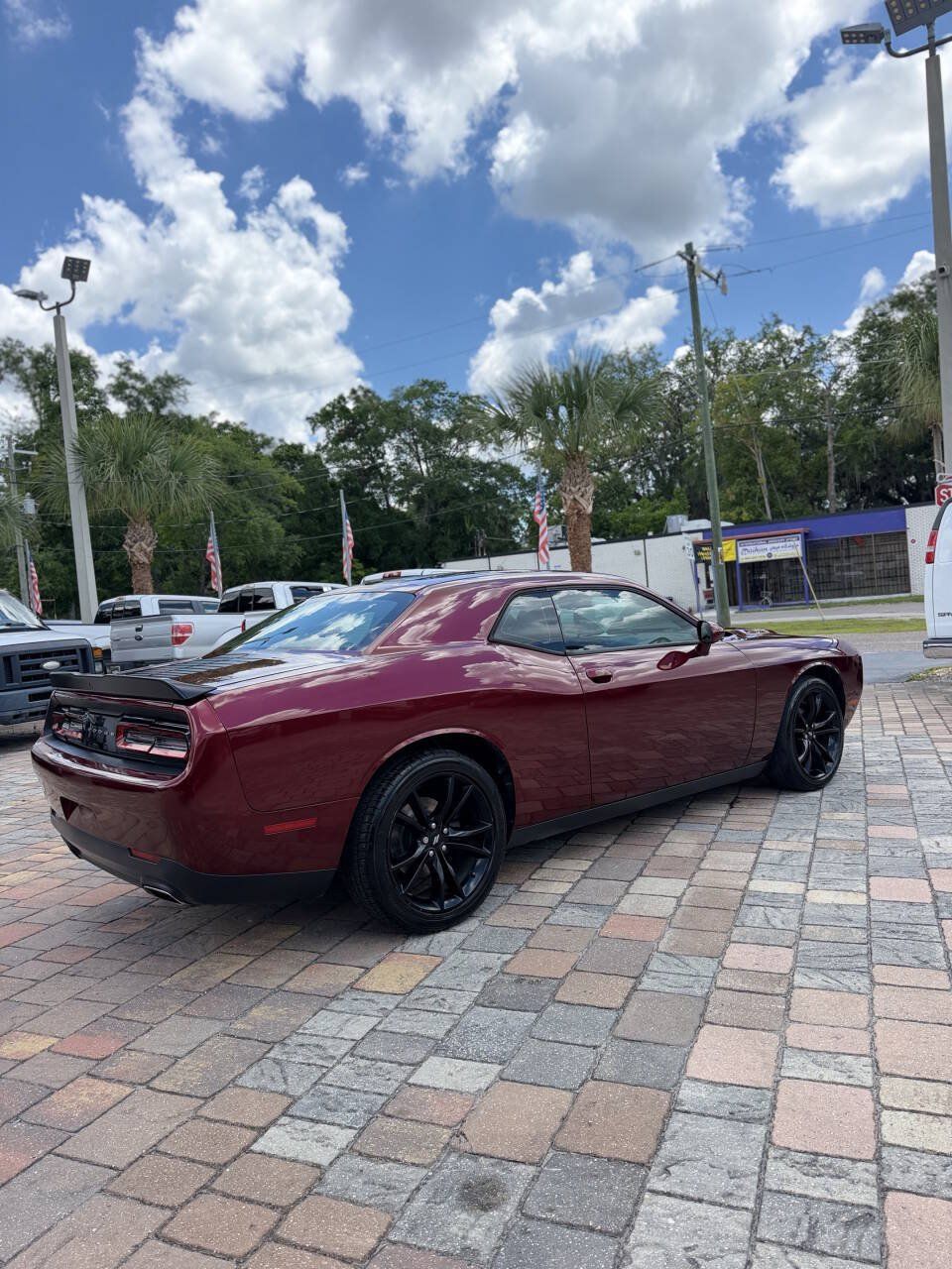 Used 2017 Dodge Challenger SXT w/ Blacktop Package RWD image 6