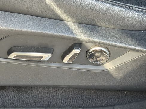 Used 2020 Acura RDX FWD image 25