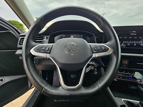Used 2025 Volkswagen Jetta S FWD image 17