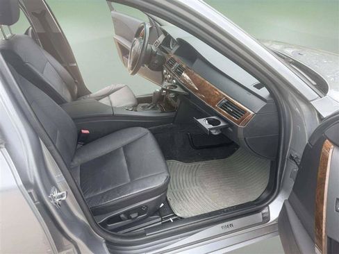 Used 2007 BMW 525xi Sedan AWD/4WD image 26