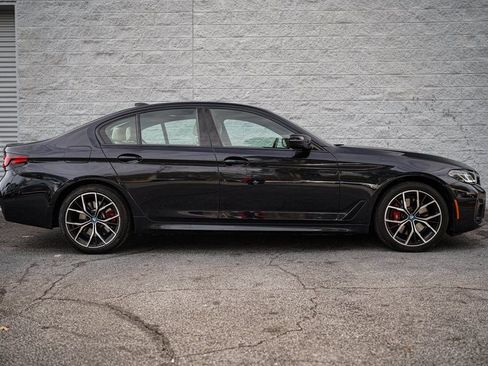 Used 2023 BMW 530e w/ M Sport Package image 18