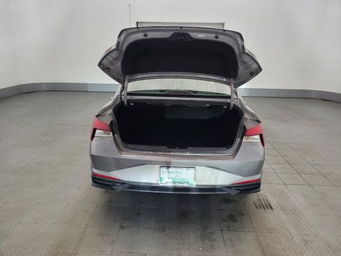 Used 2021 Hyundai Elantra SEL w/ Cargo Package FWD image 29