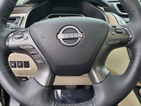 Certified 2024 Nissan Murano Platinum w/ Cargo Package image 20