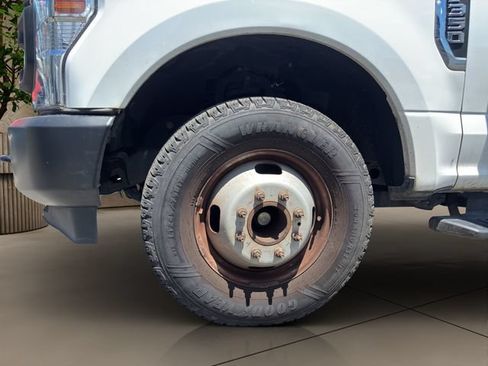 Used 2020 Ford F350 XL RWD image 5