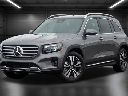 Certified 2025 Mercedes-Benz GLB 250 4MATIC image 1