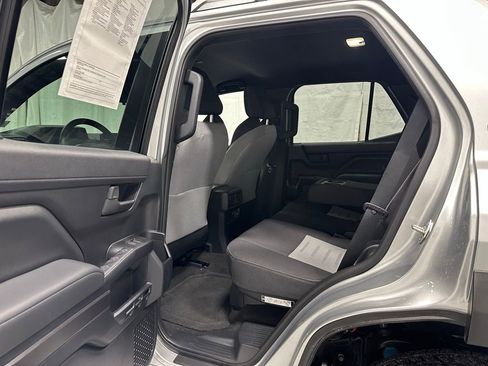 Used 2025 Toyota 4Runner TRD Off-Road image 43