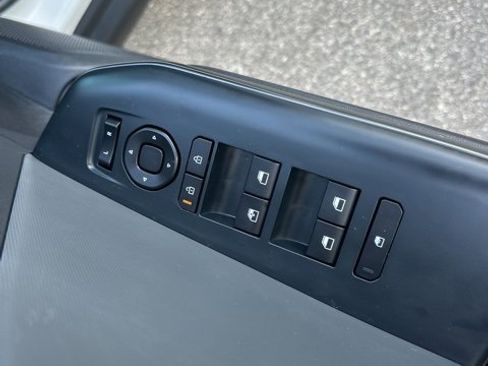 Used 2025 Kia K4 LXS image 26
