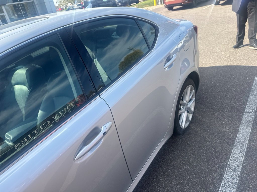 Used 2011 Lexus IS 350 AWD w/ Luxury Plus Value Edition image 7