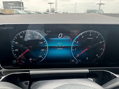 Used 2021 Mercedes-Benz GLA 250 image 7