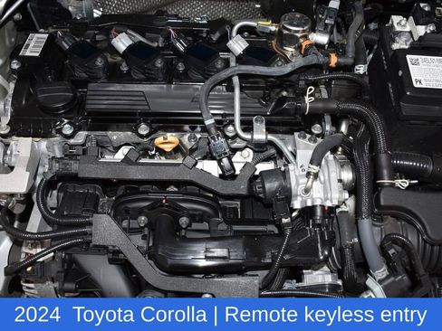 Used 2024 Toyota Corolla LE image 7
