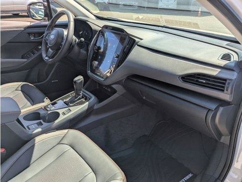 Certified 2025 Subaru Crosstrek 2.5i Limited w/ Popular Package #3A AWD/4WD image 76