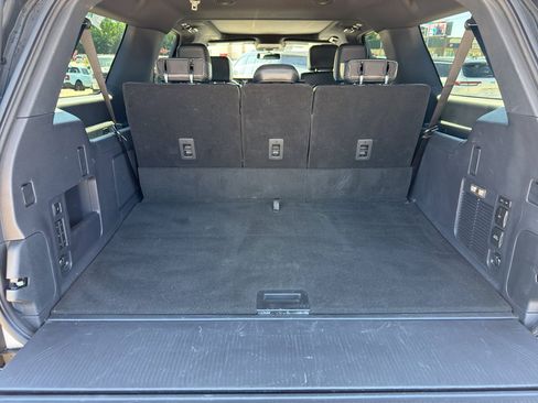 Used 2025 Ford Expedition Max Platinum w/ Stealth Performance Package AWD/4WD image 8