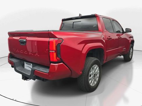 Used 2025 Toyota Tacoma SR5 RWD image 10