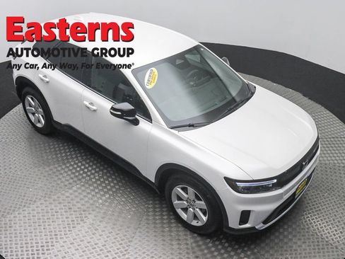 Used 2024 Honda Prologue EX image 3