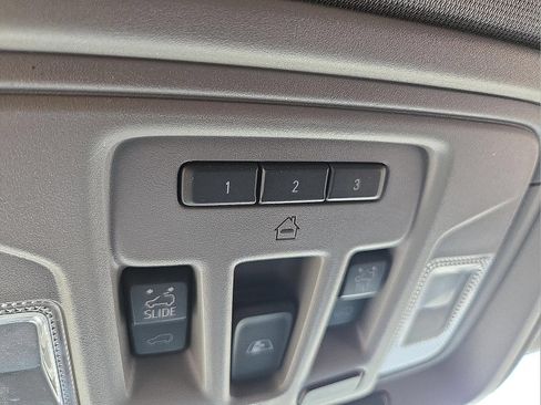 Certified 2023 GMC Sierra 2500 Denali w/ Denali Ultimate Package AWD/4WD image 23