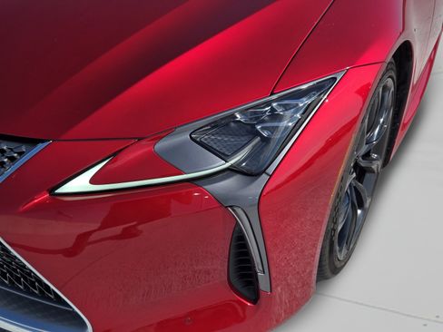 Used 2024 Lexus LC 500 Coupe w/ Dynamic Handling Package RWD image 32