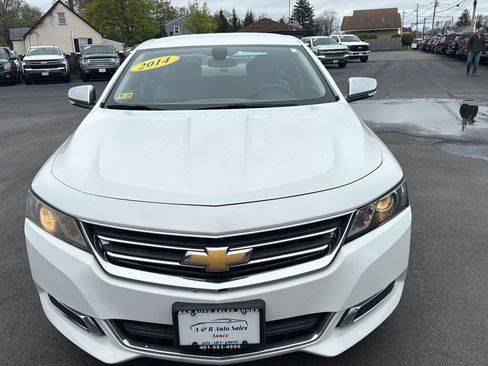 Used 2014 Chevrolet Impala LT FWD image 2