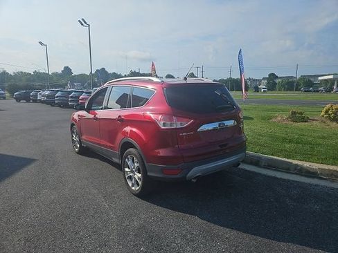 Used 2015 Ford Escape Titanium w/ Equipment Group 301A FWD image 2