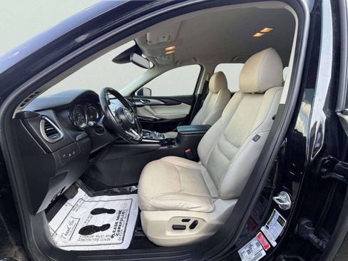 Used 2018 MAZDA CX-9 Touring FWD image 18