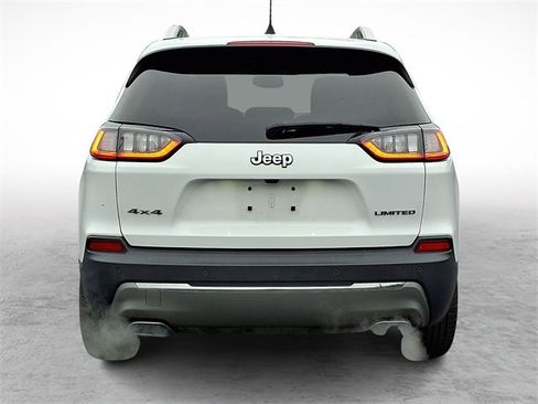 Used 2019 Jeep Cherokee Limited image 5