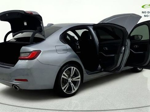 Used 2023 BMW 330i Sedan w/ Driving Assistance Package RWD image 20