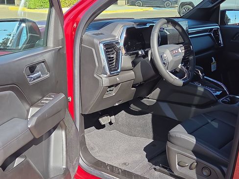 New 2026 GMC Canyon Elevation w/ Convenience Package AWD/4WD image 10