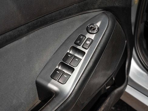 Used 2015 Kia Optima LX image 23