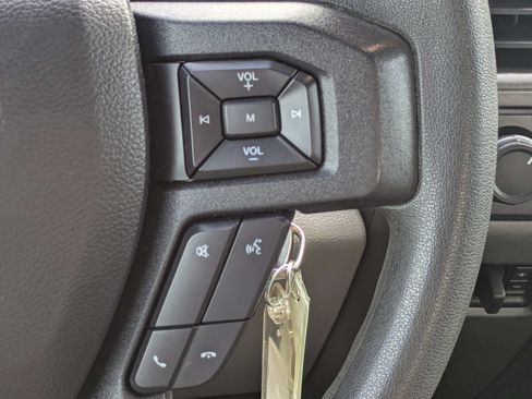 Used 2019 Ford F250 XL w/ Power Equipment Group AWD/4WD image 29