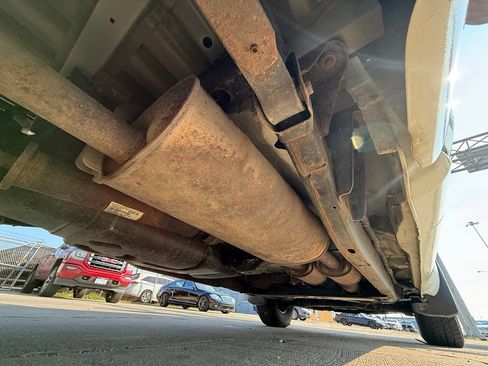Used 2020 Nissan Frontier S RWD image 16
