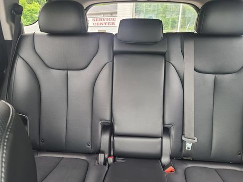 Used 2023 Hyundai Santa Fe Limited w/ Cargo Package AWD/4WD image 18