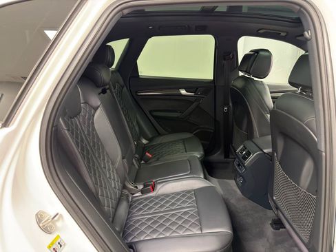 Used 2018 Audi SQ5 Prestige AWD/4WD image 31