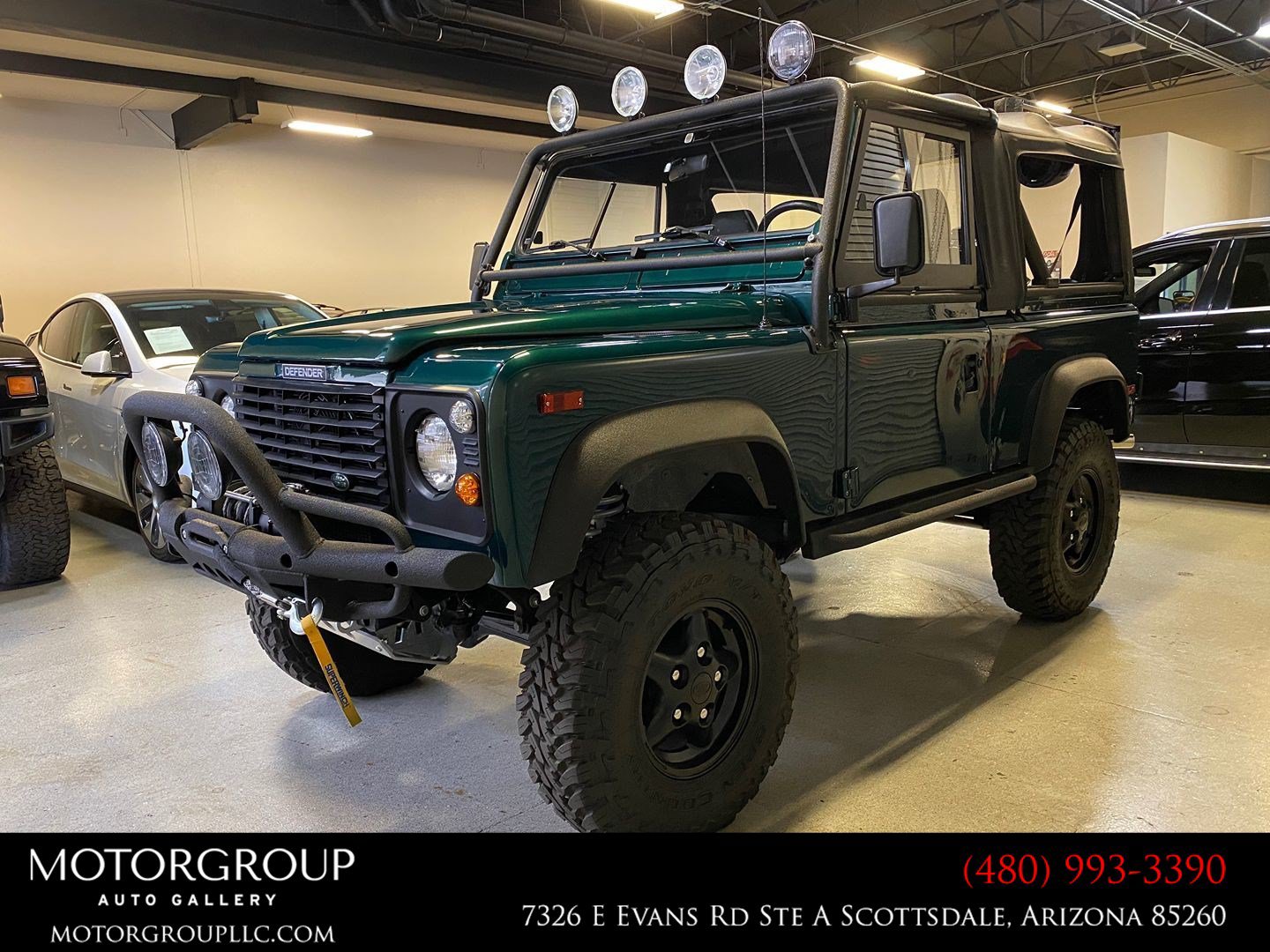 Used 1997 Land Rover Defender 90 AWD/4WD image 1