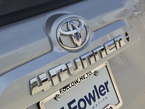 Used 2023 Toyota 4Runner TRD Sport w/ Technology Package AWD/4WD image 11