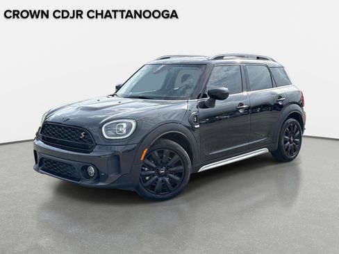 Used 2024 MINI Cooper Countryman S FWD image 1