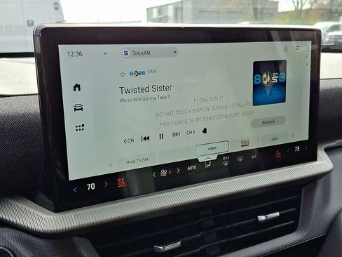 New 2026 Ford Explorer ST-Line w/ ST-Line Street Pack image 14