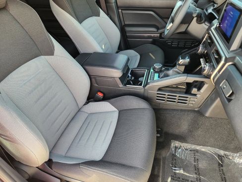 Used 2025 Toyota 4Runner TRD Off-Road image 16