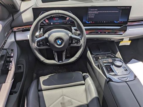 New 2027 BMW 530i xDrive w/ M Sport Package AWD/4WD image 14