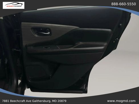 Used 2018 Nissan Murano S AWD/4WD image 19