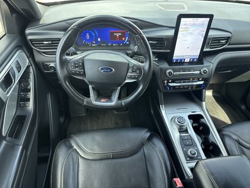 Used 2020 Ford Explorer ST w/ ST High-Performance Pack AWD/4WD image 12