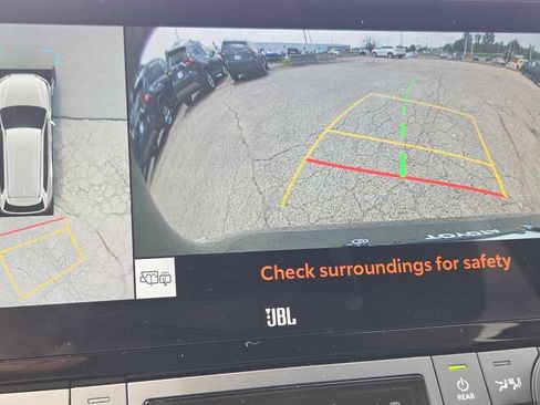 Used 2025 Toyota Grand Highlander AWD image 10