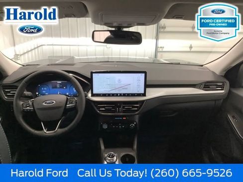 Certified 2024 Ford Escape SE w/ PHEV Premium Package FWD image 14
