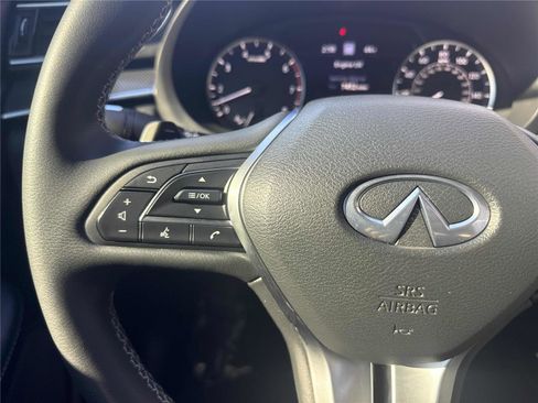 Used 2023 INFINITI QX50 Sport image 17