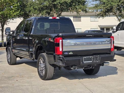 Used 2024 Ford F250 Limited image 5