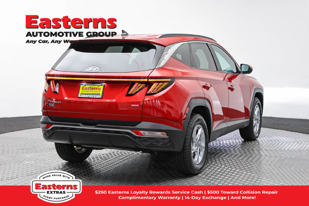 Used 2022 Hyundai Tucson SEL w/ Cargo Package AWD/4WD image 6