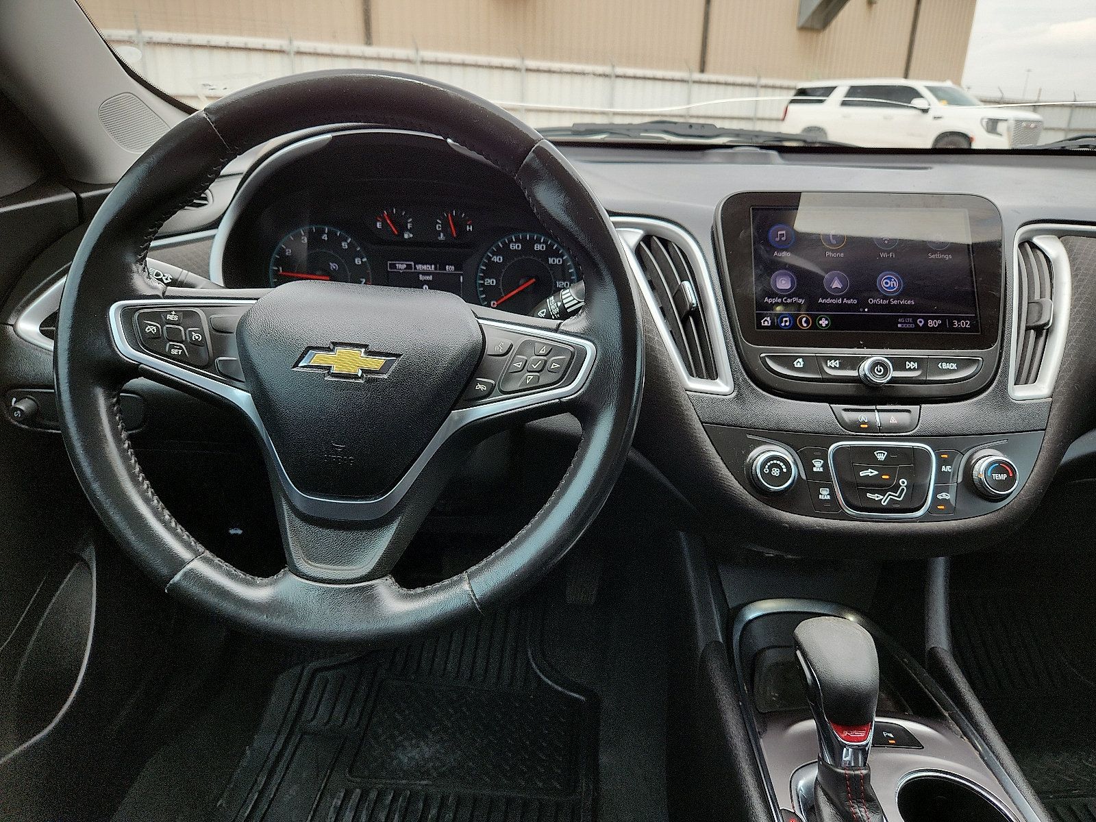 Used 2022 Chevrolet Malibu RS FWD image 11