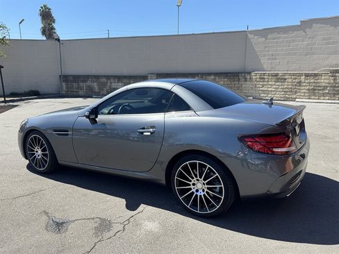 Used 2017 Mercedes-Benz SLC 300 image 10